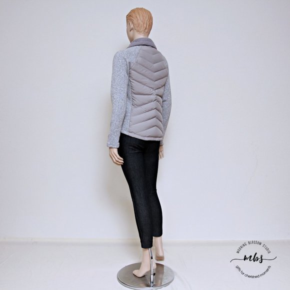 L.L. Bean Women's Gray Puffer Jacket - Picture 7 of 14